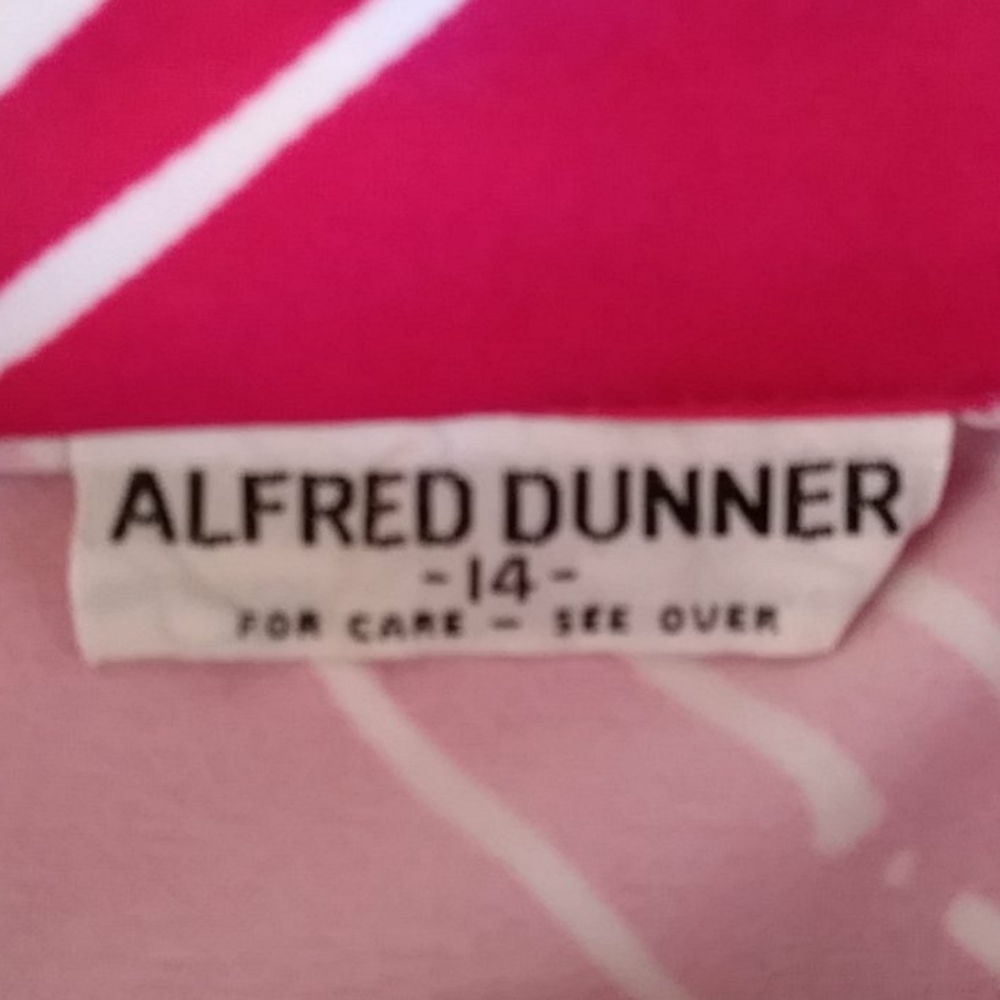 Alfred Dunner Pullover LS Blouse 14 Red Pink White - Picture 2 of 12